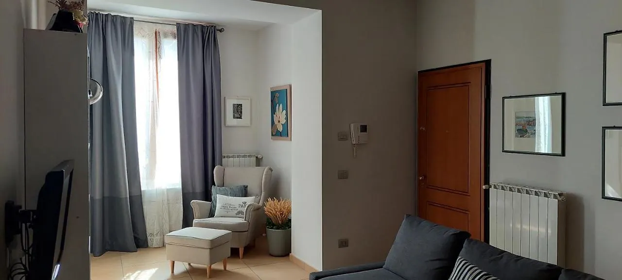 Residenza Teatro Vecchio Apartment Salo