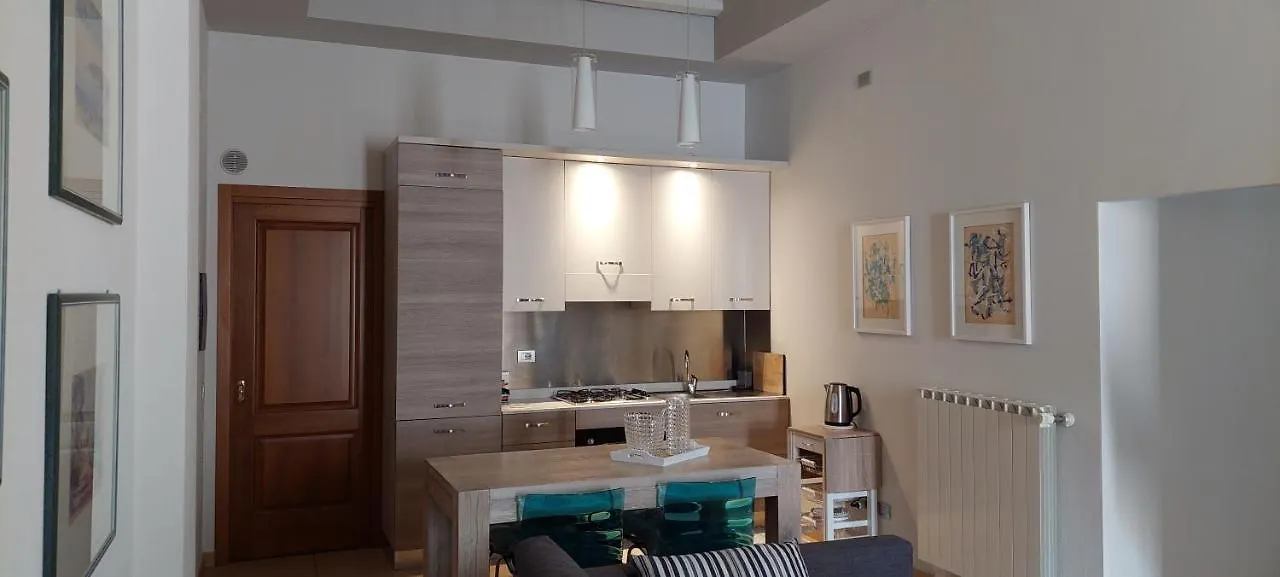 Residenza Teatro Vecchio Apartment Salo